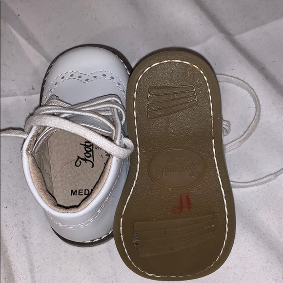 Footmates baby walking shoes medium size 2.5 - Picture 6 of 6